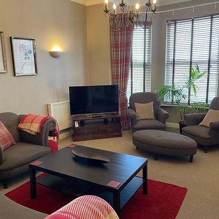 סאות'המפטון Number 10 Service Apartment - Danes מראה חיצוני תמונה